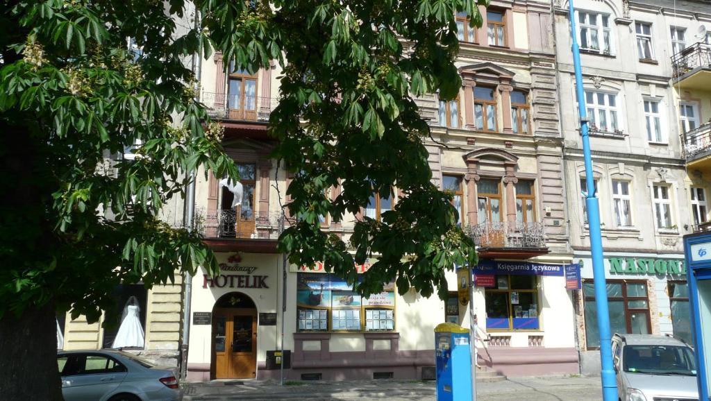 Hotelik Parkowy Легница Екстериор снимка