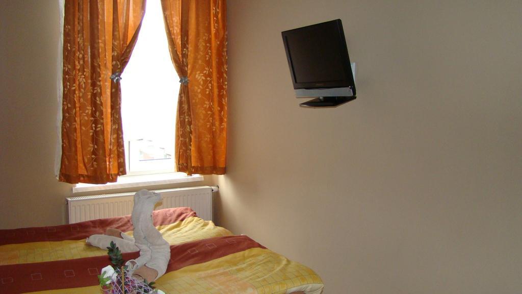 Hotelik Parkowy Легница Стая снимка